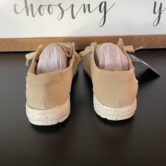 HEY DUDE - Wendy Canvas shoes - Picture 4 of 9